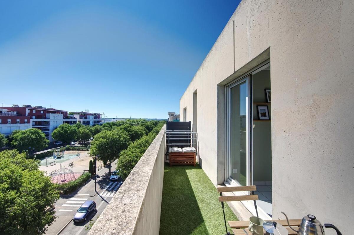 La Green Room - Balcon - Parc des Expo - Stade - Arrivée Autonome Nîmes Extérieur photo