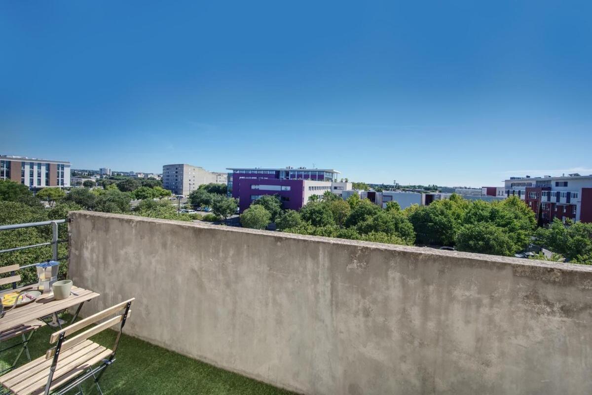 La Green Room - Balcon - Parc des Expo - Stade - Arrivée Autonome Nîmes Extérieur photo